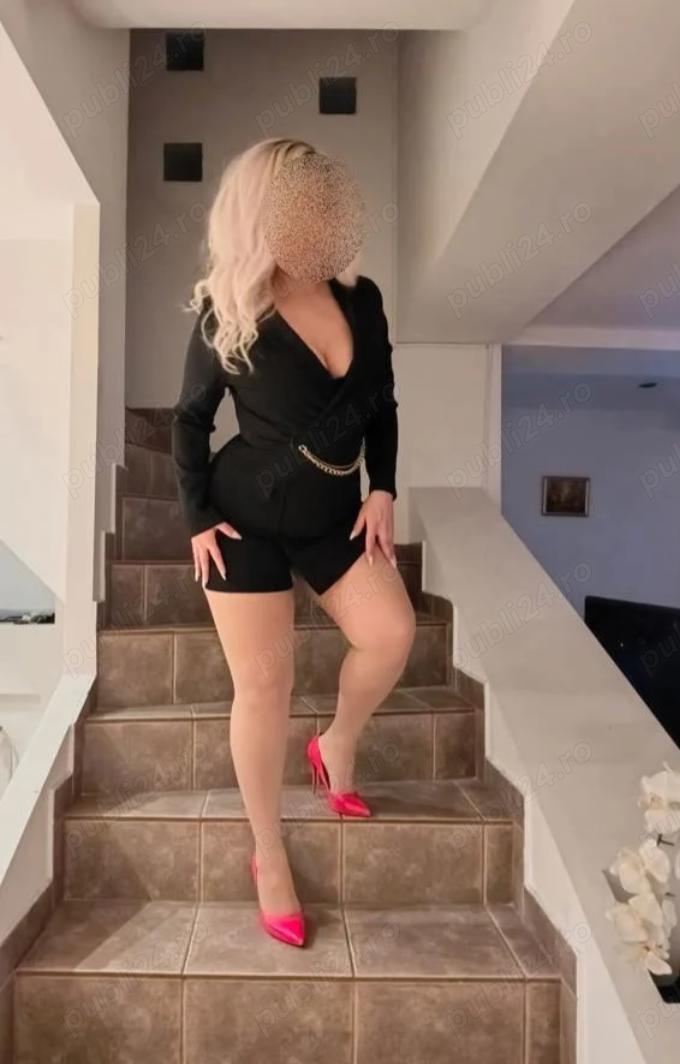 Blonda 36 de ani  - imagine 2