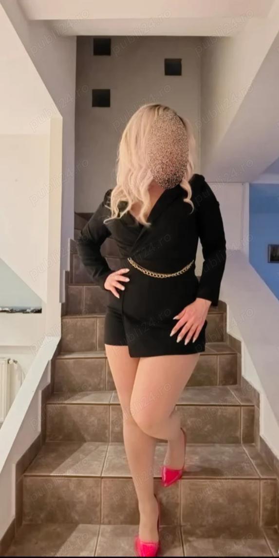 Blonda 36 de ani  - imagine 4