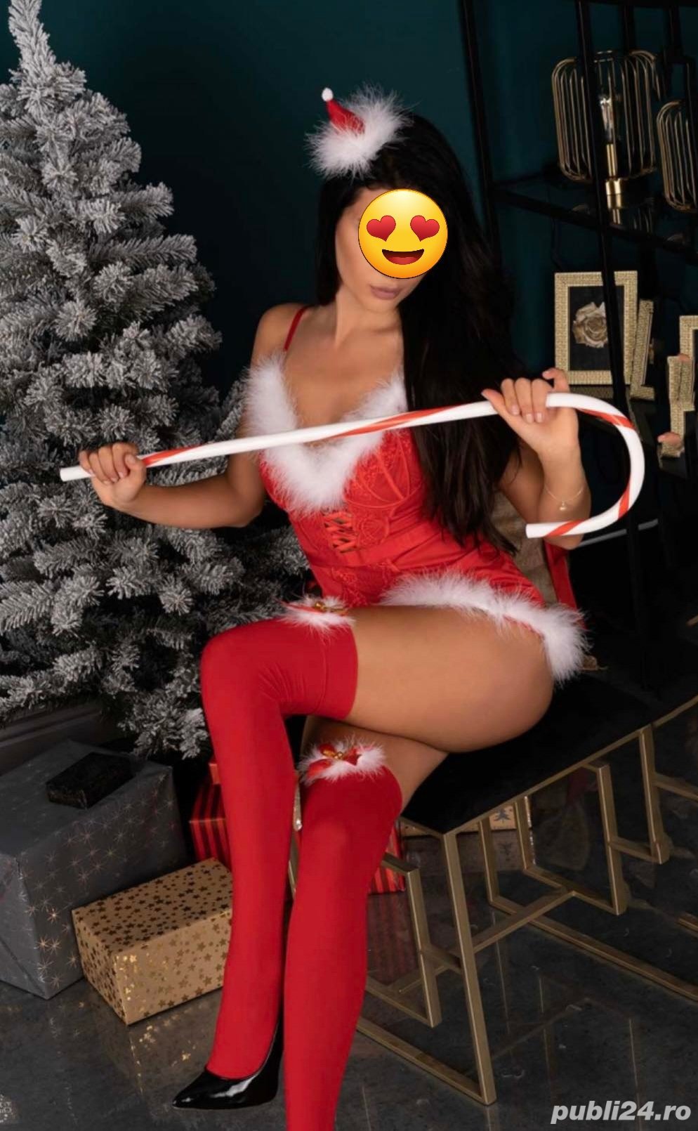 Crăciunita sexy te asteapta  - imagine 2